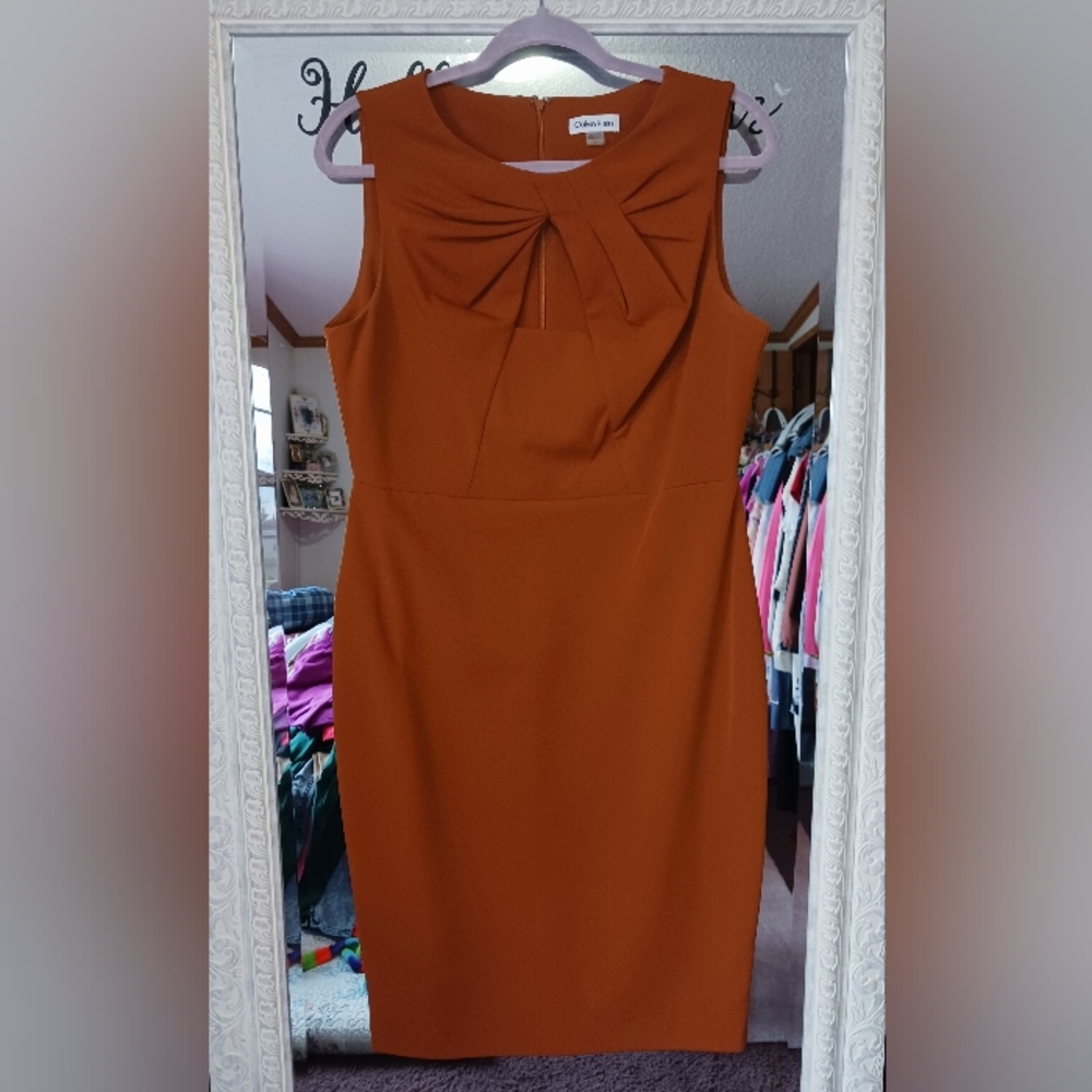Calvin Klein Twist Neckline Cutout Sheath Burnt Orange Terra Dress 12 Worn Once
